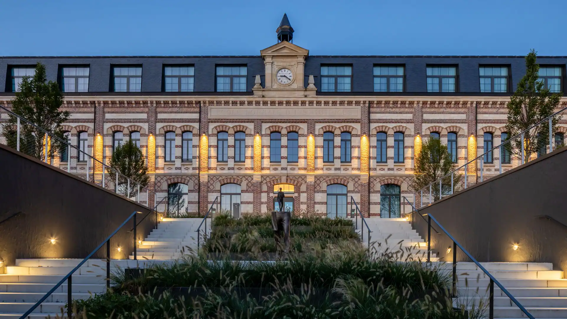 Hyatt Place Rouen : une architecture intérieure signée d+b Interior ...