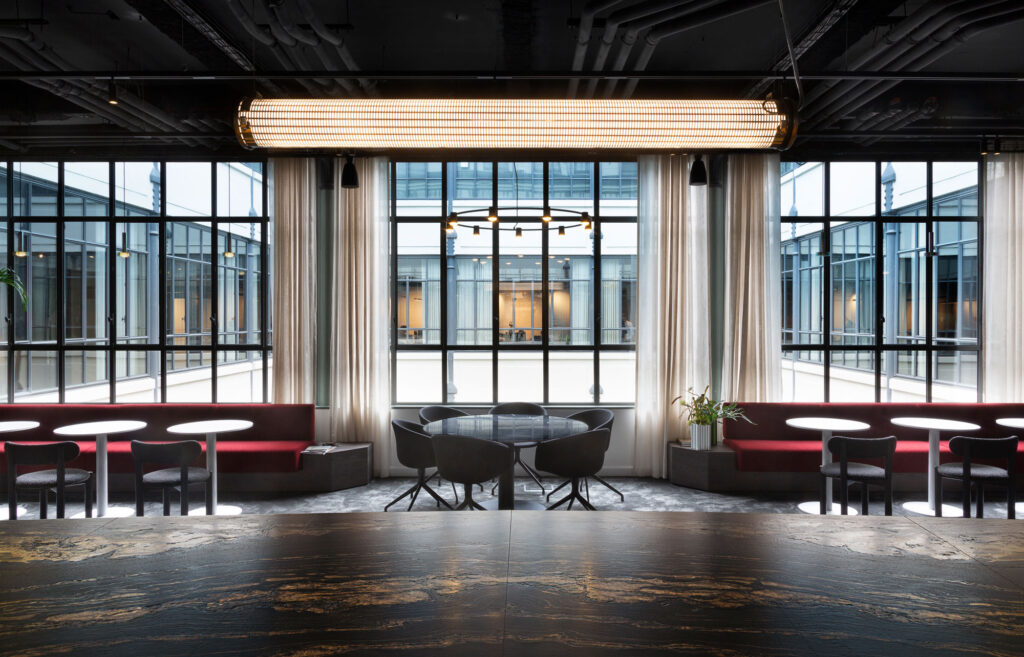 38 rue des jeuneur 75002 paris